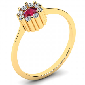 Klasyczny pierścionek złoty z rubinem i brylantami
