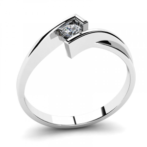 8k white gold ring with zirconia
