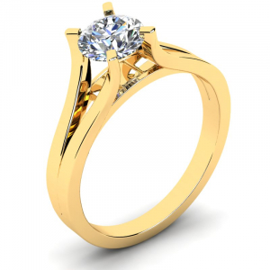 Klasyczny pierścionek złoty zaręczynowy z cyrkonią
