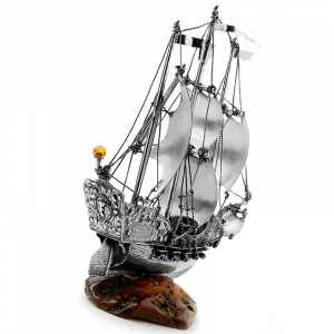 Statek srebrny z unikatowym bursztynem naturalnym